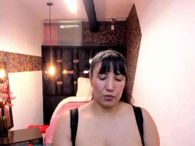 GiaFox webcam