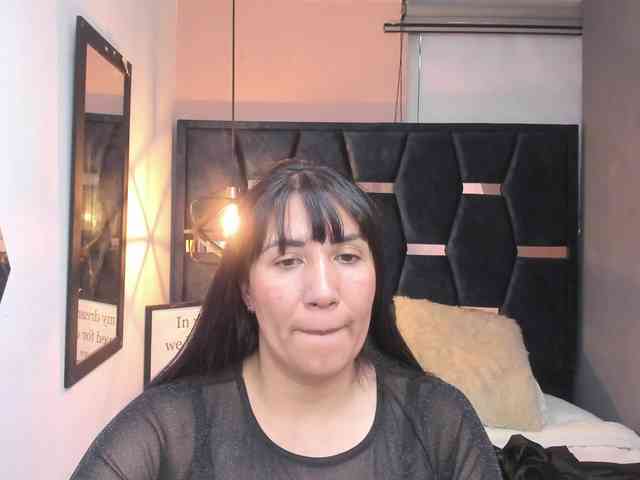 GiaFox webcam