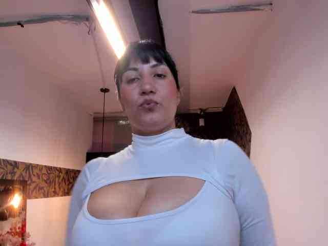GiaFox webcam