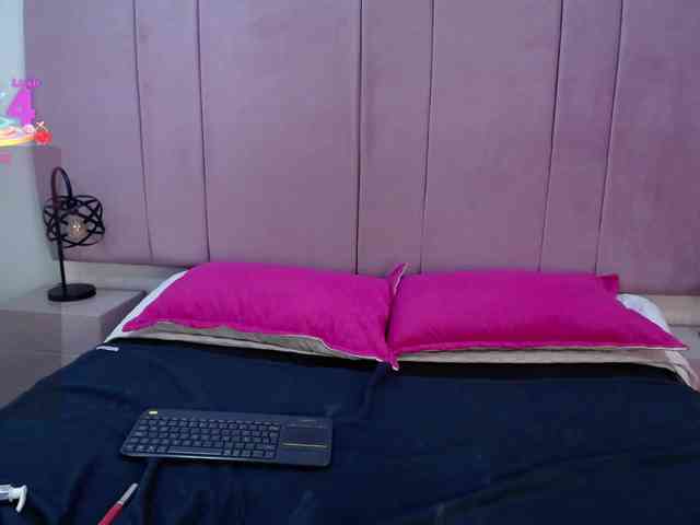 GissellLorena webcam