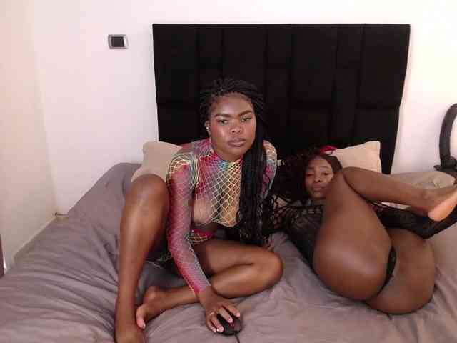 angelineYasminlove webcam