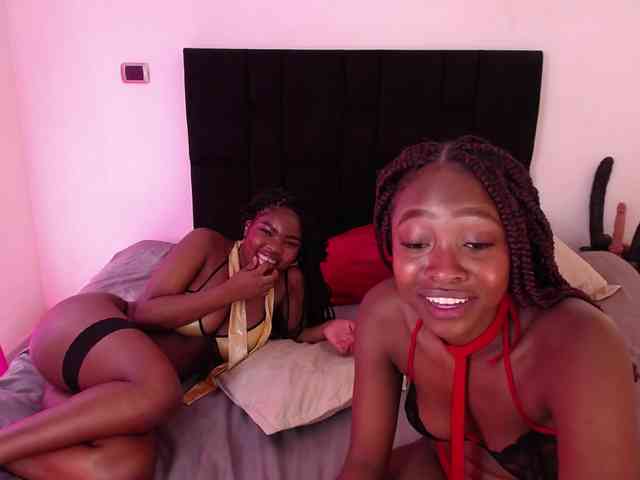 angelineYasminlove webcam