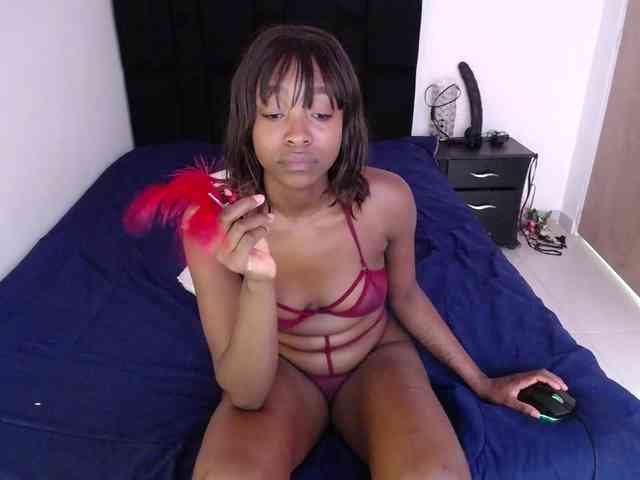 angelineYasminlove webcam
