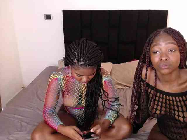 angelineYasminlove webcam