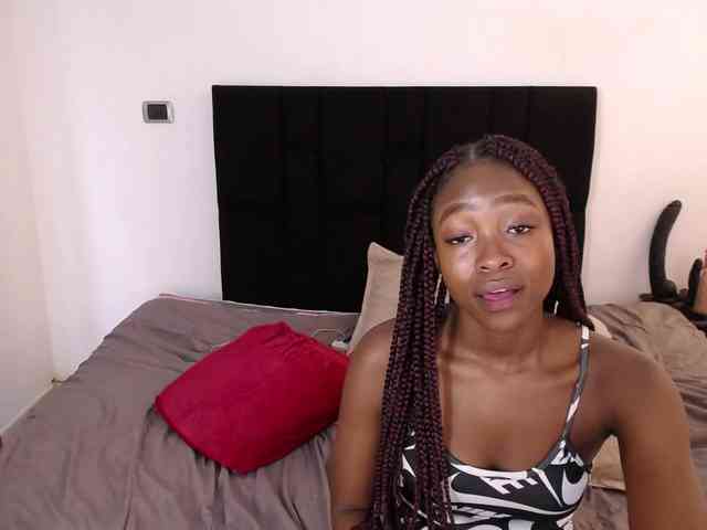 angelineYasminlove webcam