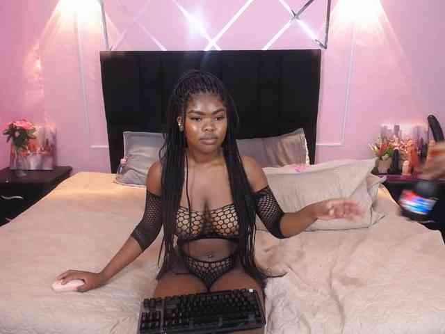angelineYasminlove webcam