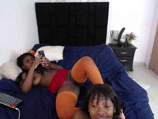 angelineYasminlo... Live Webcam on BongaCams