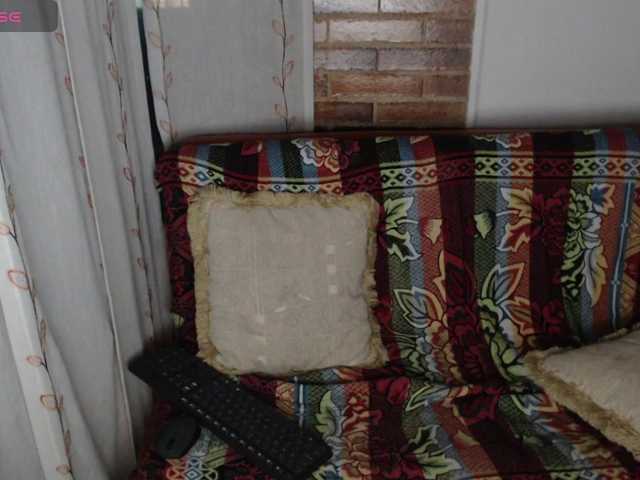  malla-shy chat room