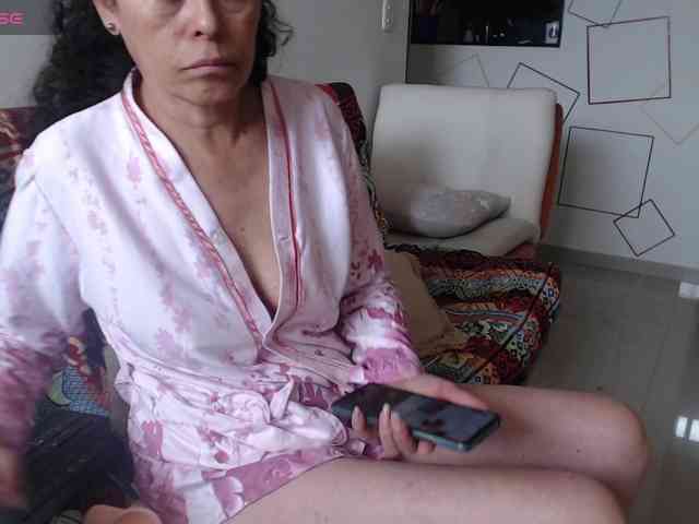 malla-shy webcam