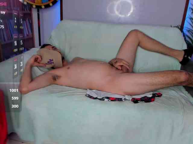 LetsDoeIt111 webcam