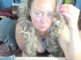 JessicaFoxie Porn Show