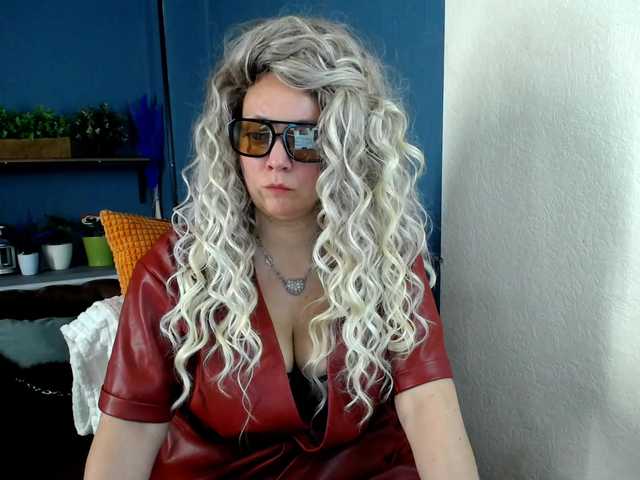 JessicaFoxie's BongaCams show and profile