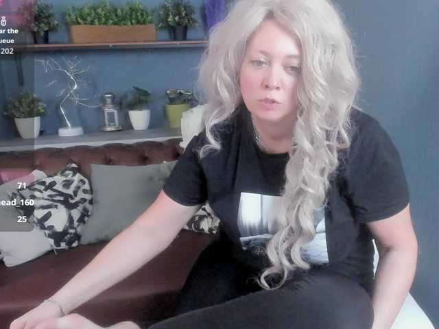 JessicaFoxie's BongaCams show and profile