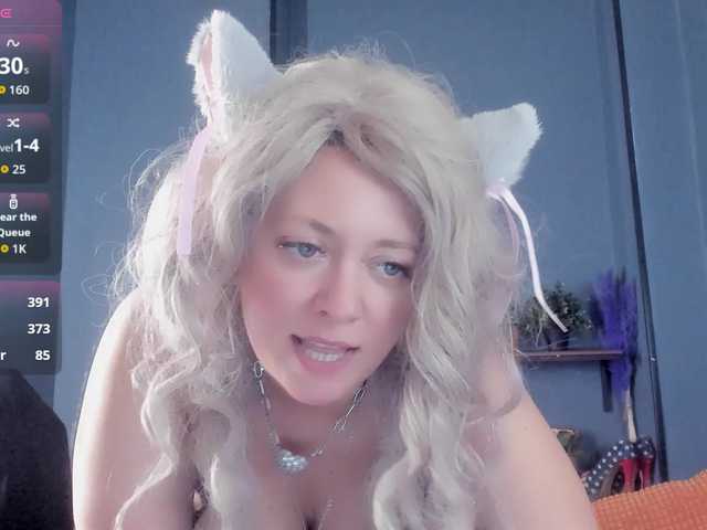 JessicaFoxie's BongaCams show and profile