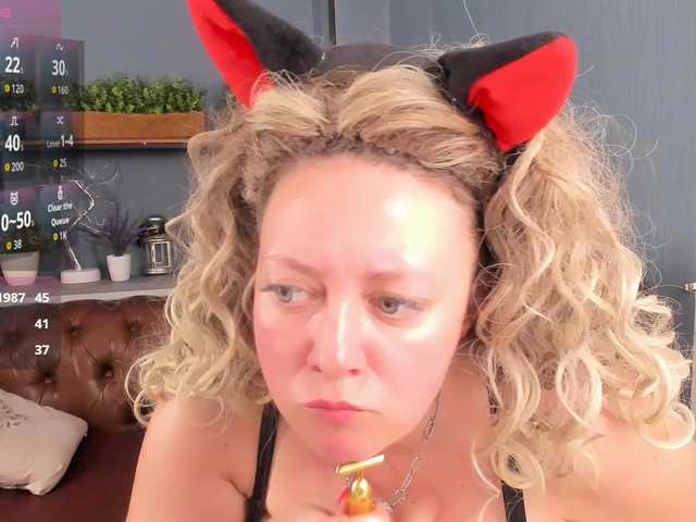 JessicaFoxie live cam profile