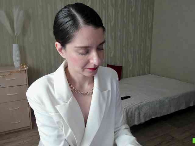 BellaTasty Live Webcam on BongaCams