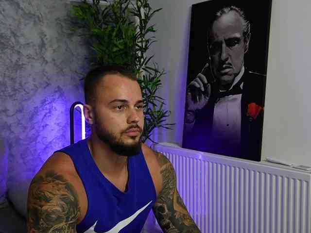 masterkingmuscle Live Webcam on BongaCams