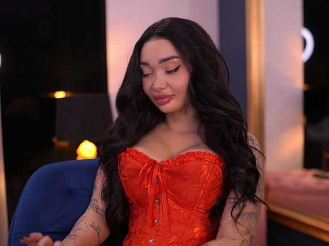 SashaFerrera's BongaCams show and profile