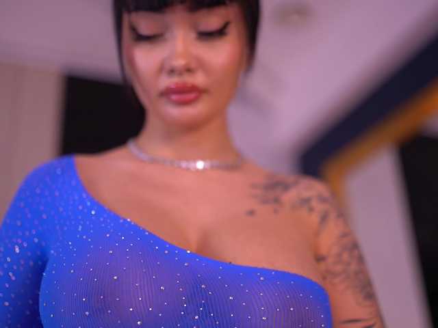 SashaFerrera's BongaCams show and profile