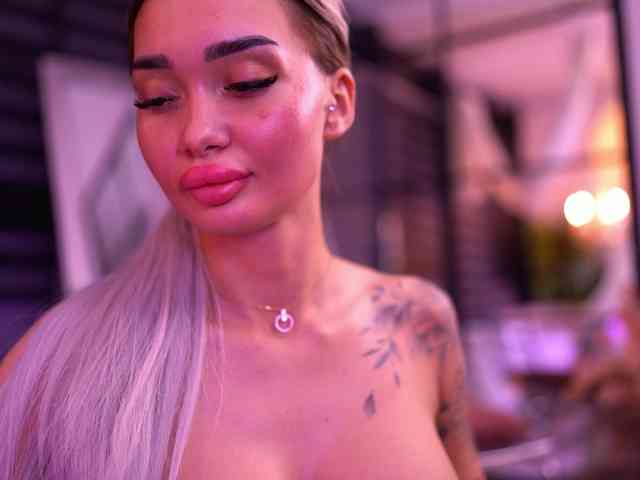 free camsex SashaFerrera