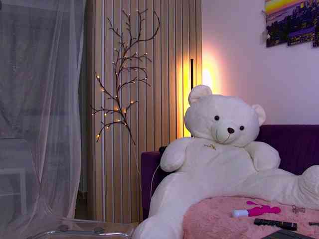 SashaFerrera SashaFerrera