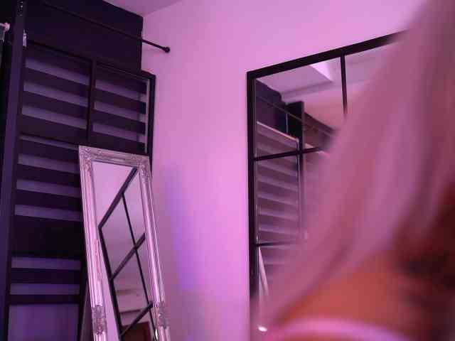 amateur webcam porn SashaFerrera