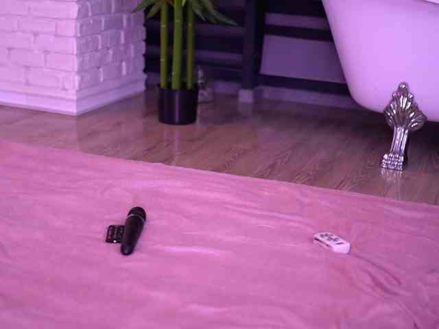 strip webcam SashaFerrera