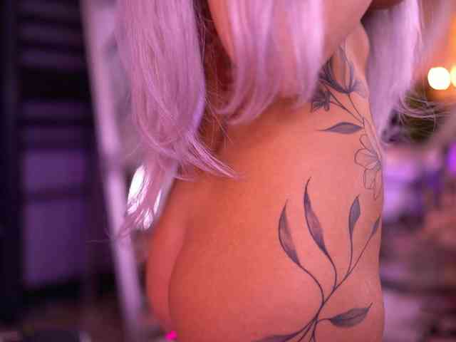 SashaFerrera Live Webcam on BongaCams