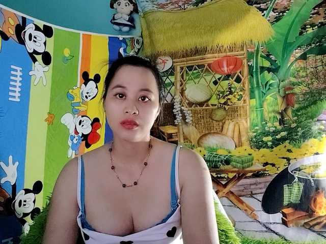 Youngsee69's BongaCams show and profile