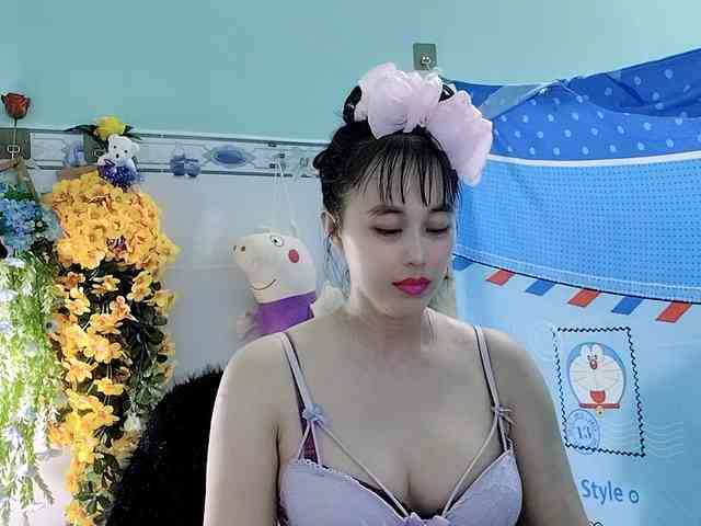Youngsee69 webcam