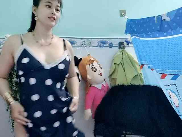 Youngsee69 webcam