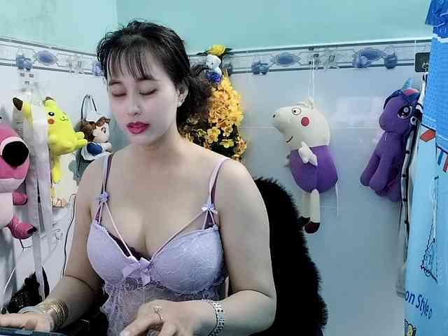 Youngsee69 webcam