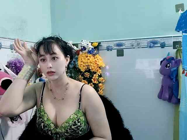 Youngsee69 webcam