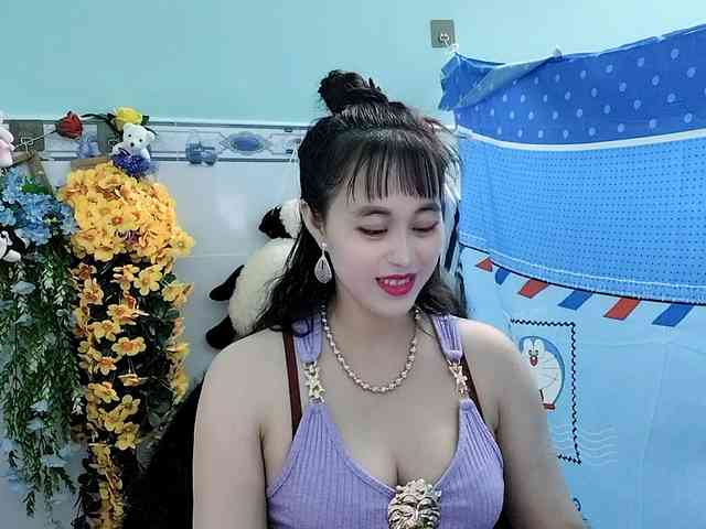 Youngsee69 webcam