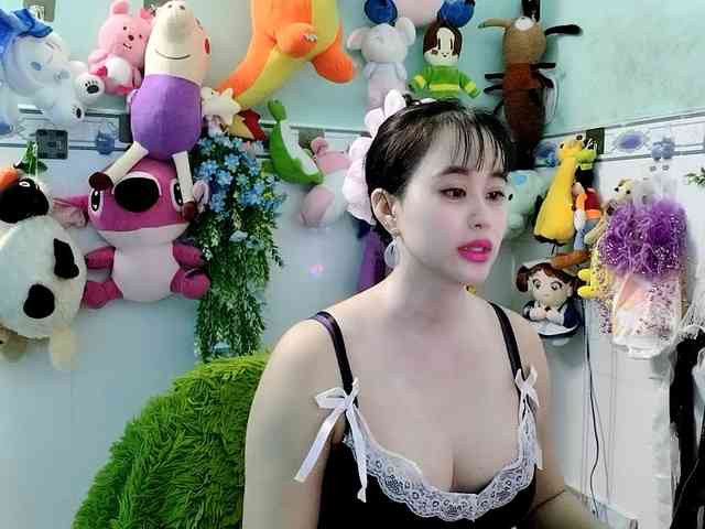 Youngsee69 webcam