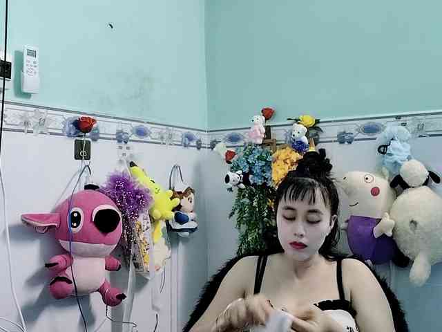 Youngsee69 webcam
