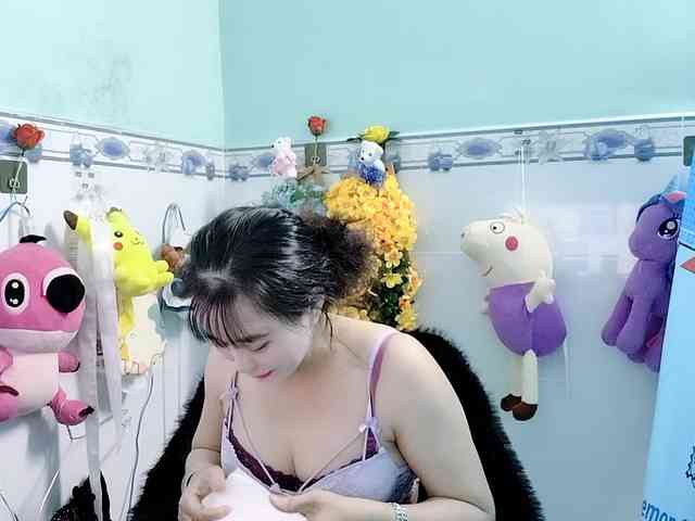 Youngsee69 webcam