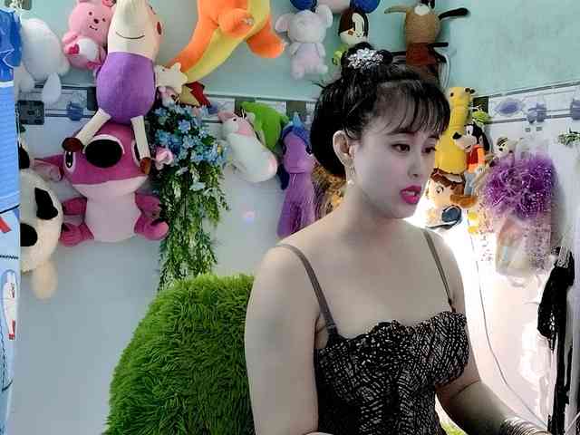 Youngsee69 webcam