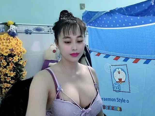 Youngsee69 webcam