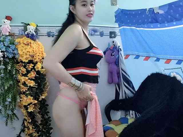 Youngsee69 webcam