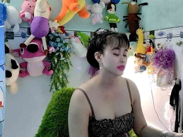 Youngsee69 webcam