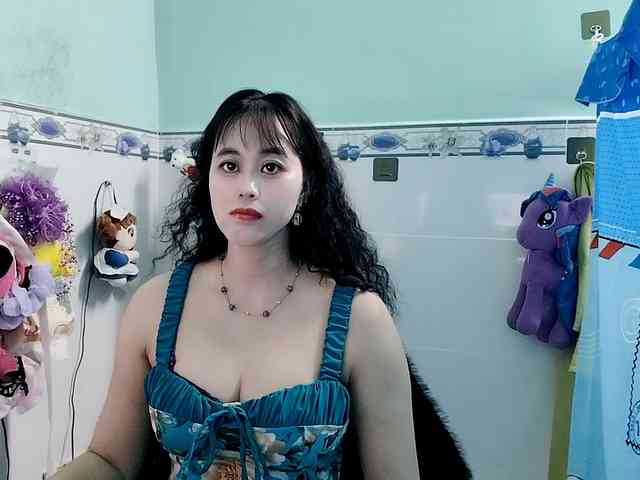 Youngsee69 webcam