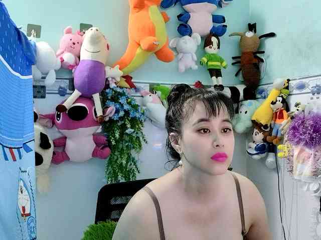 Youngsee69 webcam