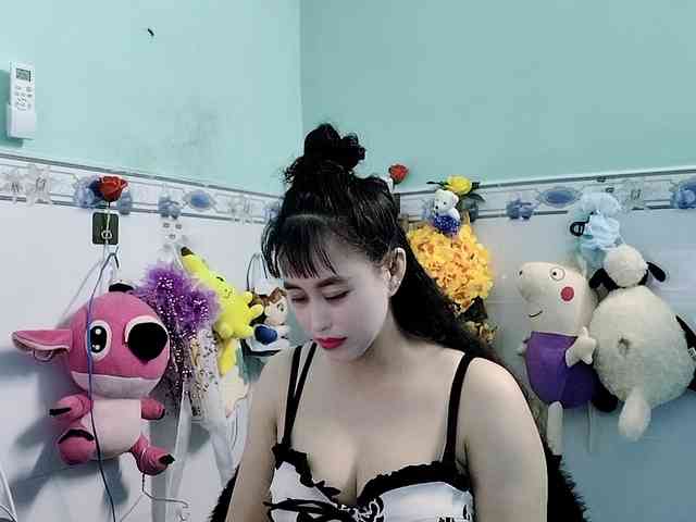Youngsee69 webcam