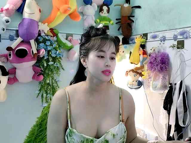 Youngsee69 webcam