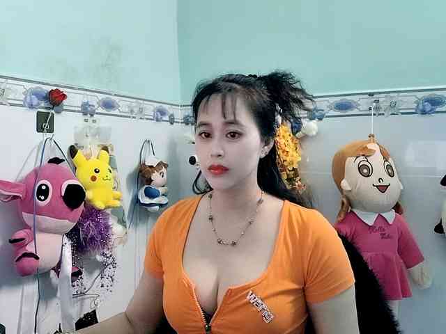 Youngsee69 webcam