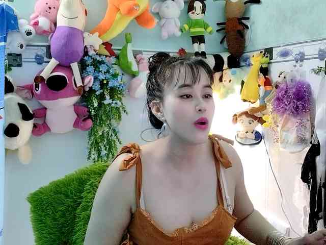 Youngsee69 webcam