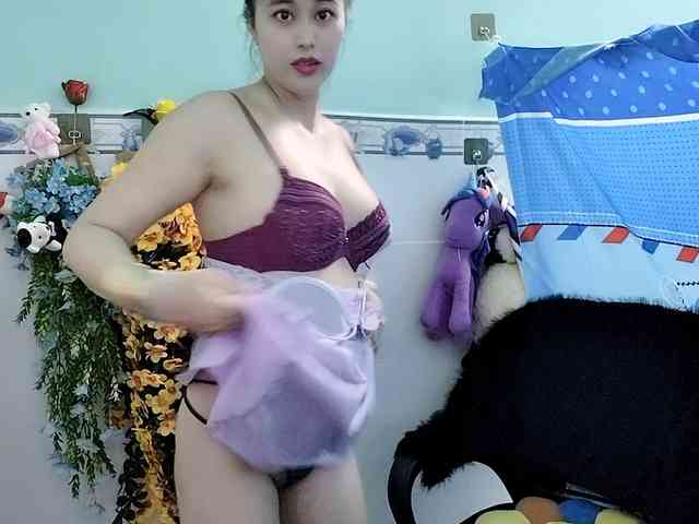 Youngsee69 webcam