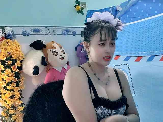 Youngsee69 webcam