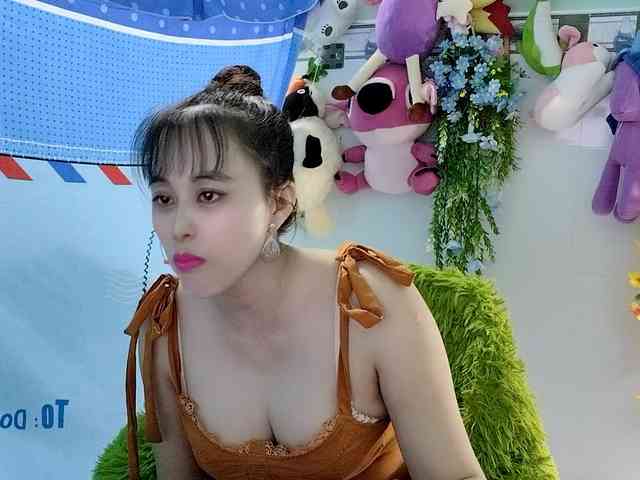 Youngsee69 webcam